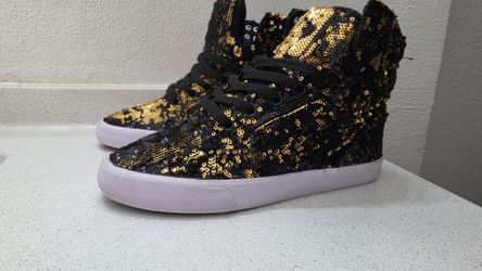 Woman's Supra Skytops size 8