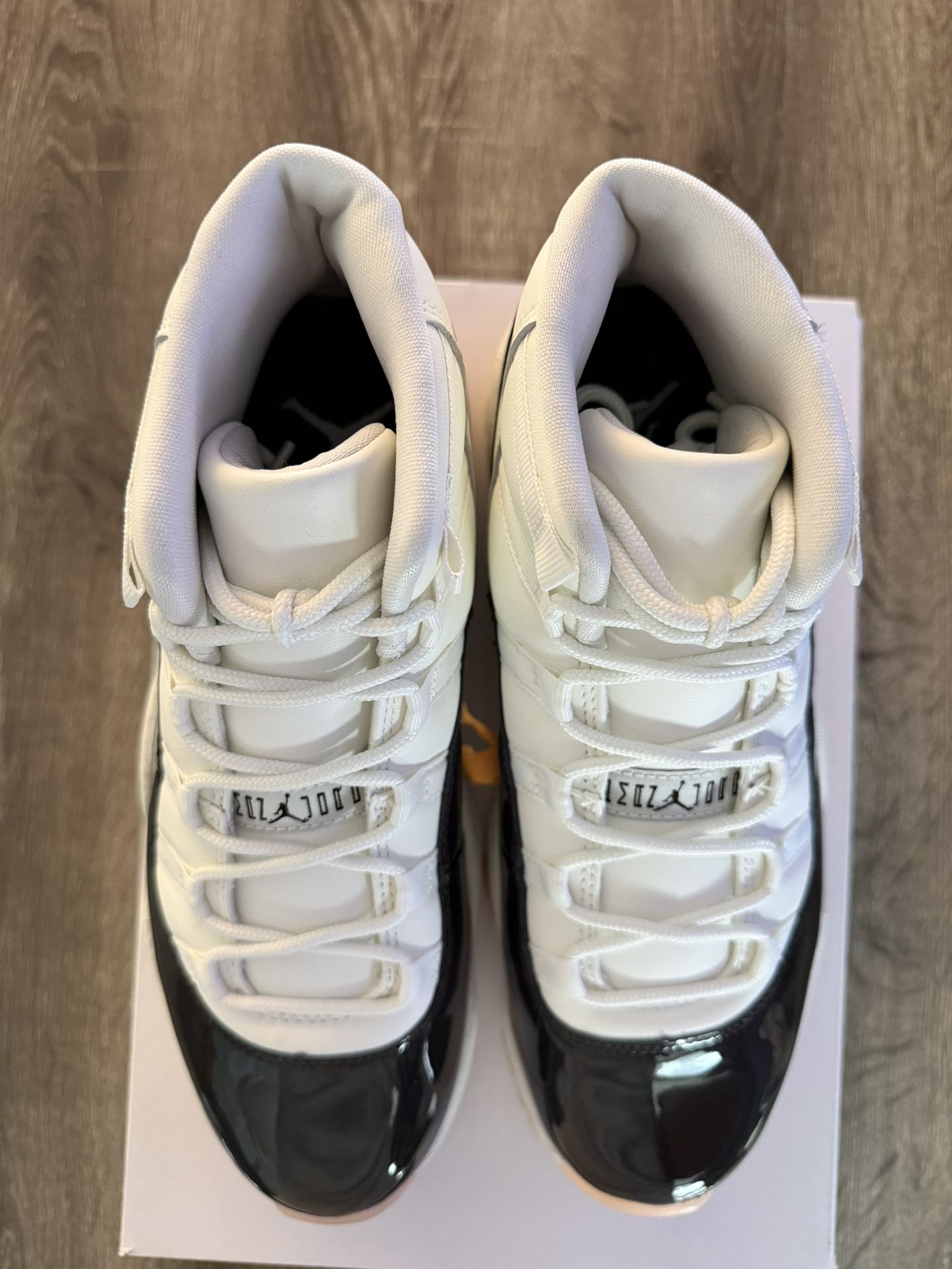 Jordan 11 Neapolitan