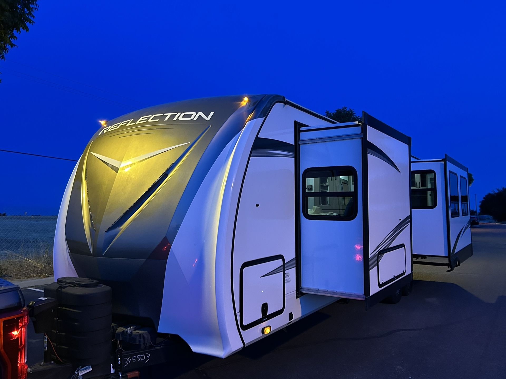 2023 Grand Design Reflection