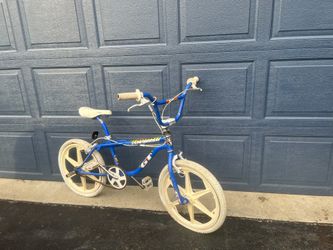 BUYING AND SELLING OLD SCHOOL BMX GT PERFORMER MONGOOSE MOTOMAGS HUTCH