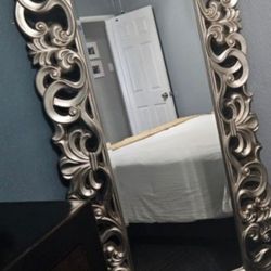 Vintage Mirror/floor Or Wall Mirror/Cash Only 
