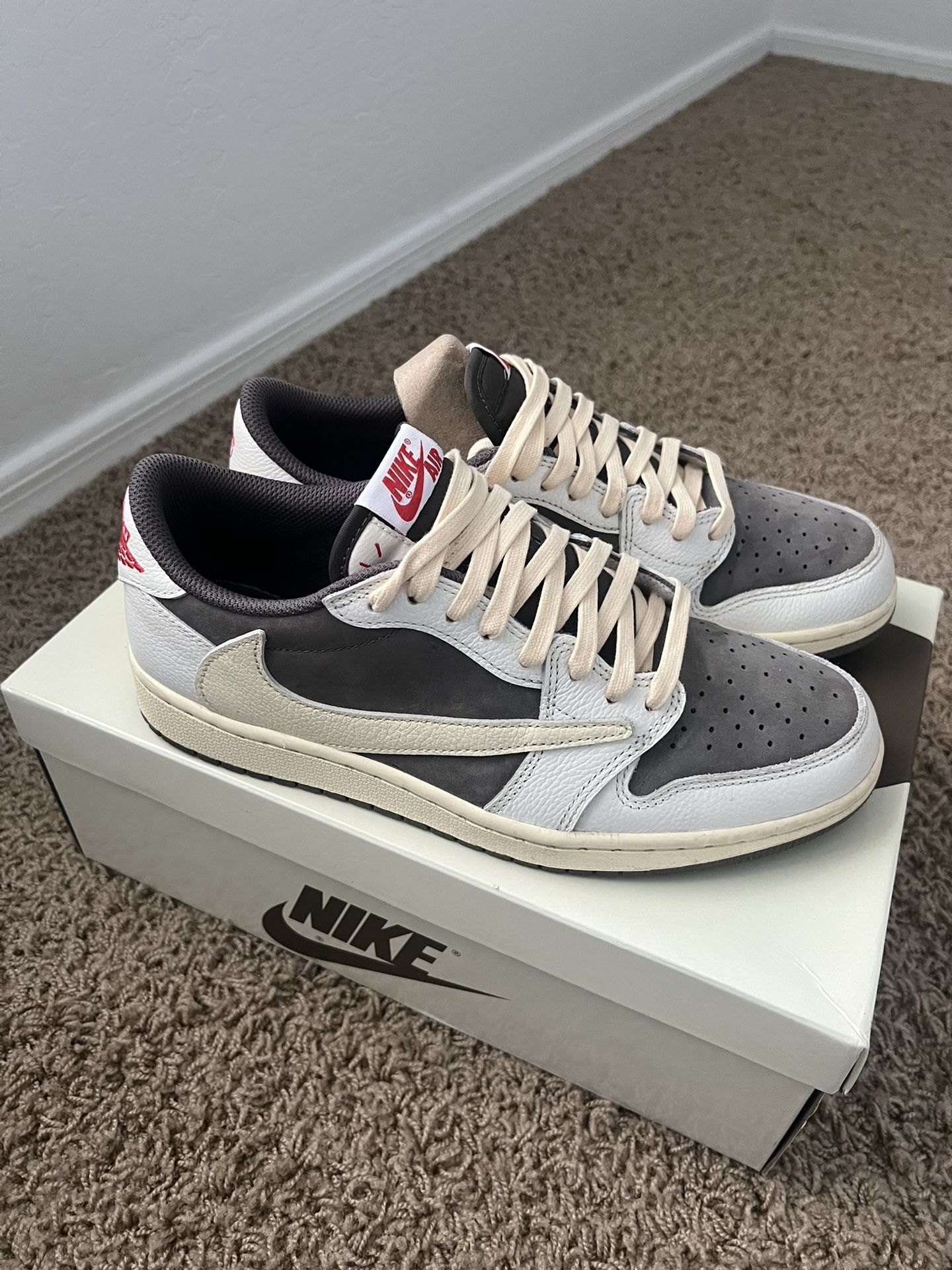 Travis Scott x Air Jordan 1 “Reverse Mocha” 