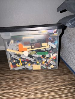 Large Lot of Mixed LEGO Pieces