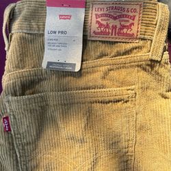 Levi’s Low Pro Corduroy Pants 