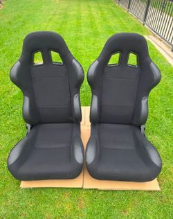 Universal Racing Seats
