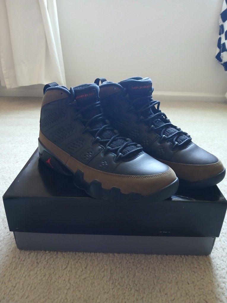 Air Jordan 9 Retro Size 11