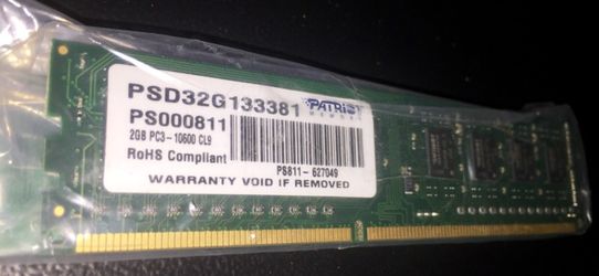 Patriot 2GB 240-Pin DDR3 SDRAM DDR3 1333 (PC3 10600) Desktop Memory Model