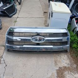 2015-2017 Ford F-150 Grill W Shutters OEM