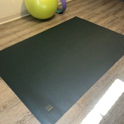 Boxed (new) 6x4 Yoga Mat 