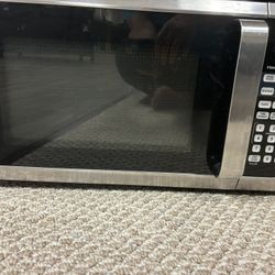 Microwave Oven