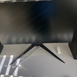 Alienware 25 Inch 240hz 1m response 