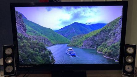 Magnavox 32” LED hdtv! Read ad