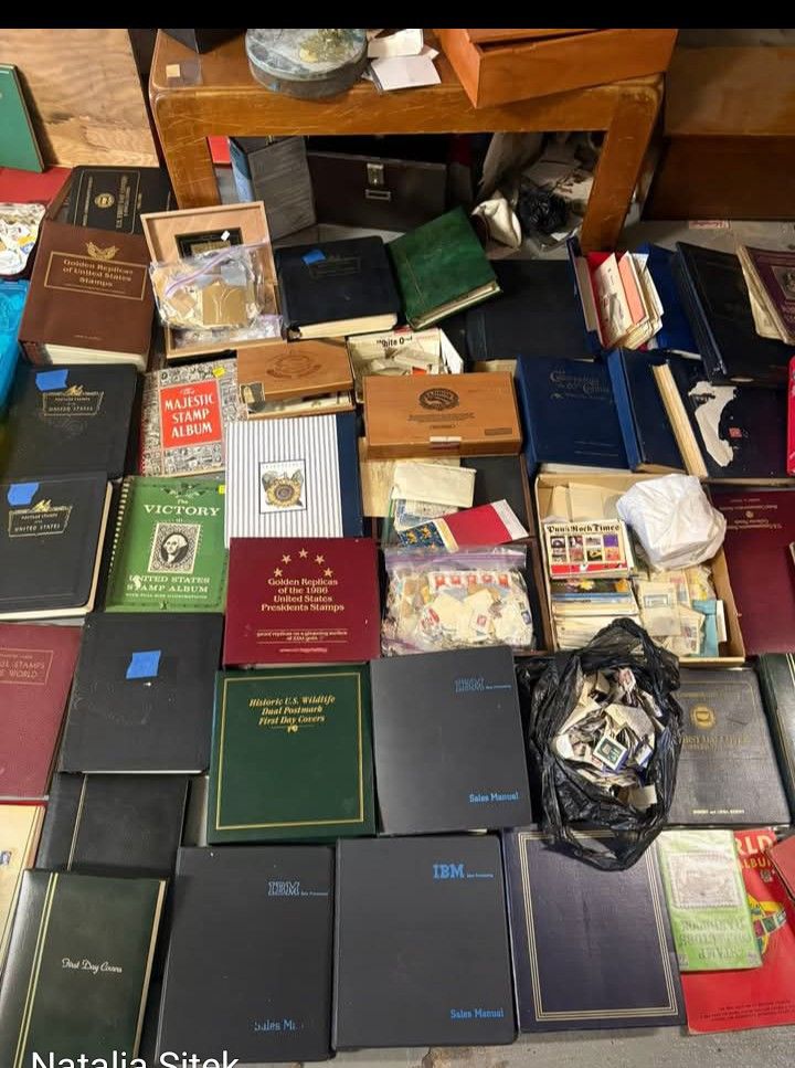 I Have Several Huge Collections Stamps 