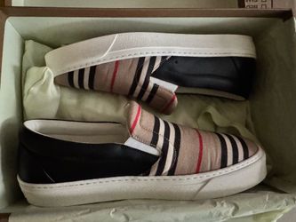 Men Burberry Thompson low top shoes