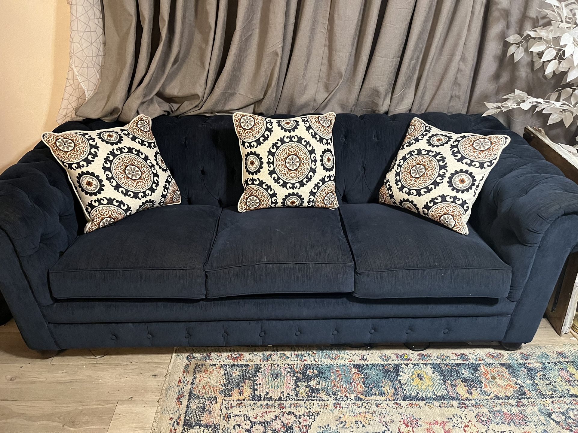 Beautiful Navy Blue Pull Out Couch
