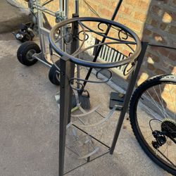 Metal Water Gallon Stand 