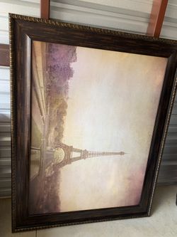 Large Eiffel Tower pic