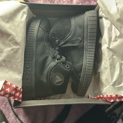 AirWalk Composite Toe Shoes 