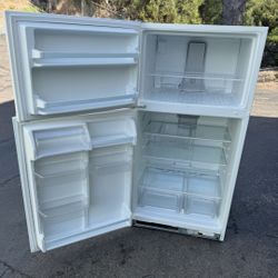 2022 Model Large 21 Cubic Whirlpool Refrigerator Fridge With Freezer Hard To Find Size Free Local Delivery