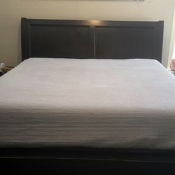 King bed frame + Dresser set (mattress/bedding not included)