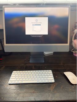 Apple iMac 24” M1 Chip 8 GB Ram with Apple Magic Keyboard and Apple Magic Mouse