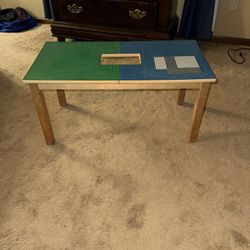 Lego Table