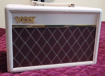 VOX Pathfinder 10 Limited Edition - V9106 15watt guitar amp