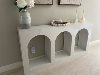 White Entryway Console