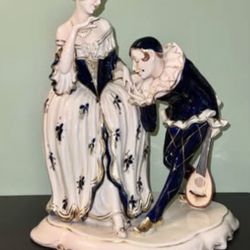 Statue Royal Dux Bohemia 