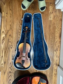 Beginner violins