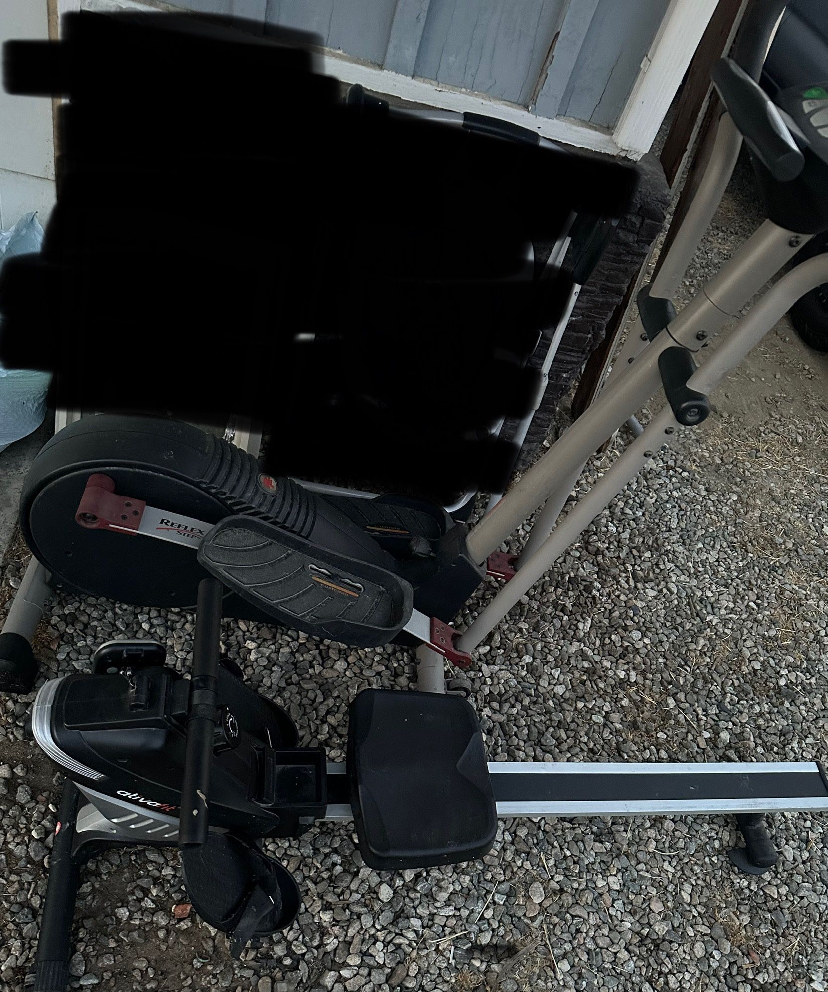 Elliptical And Rowing Machine 