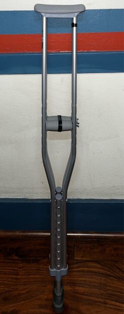 Bilateral Axillary Crutches/Muletas