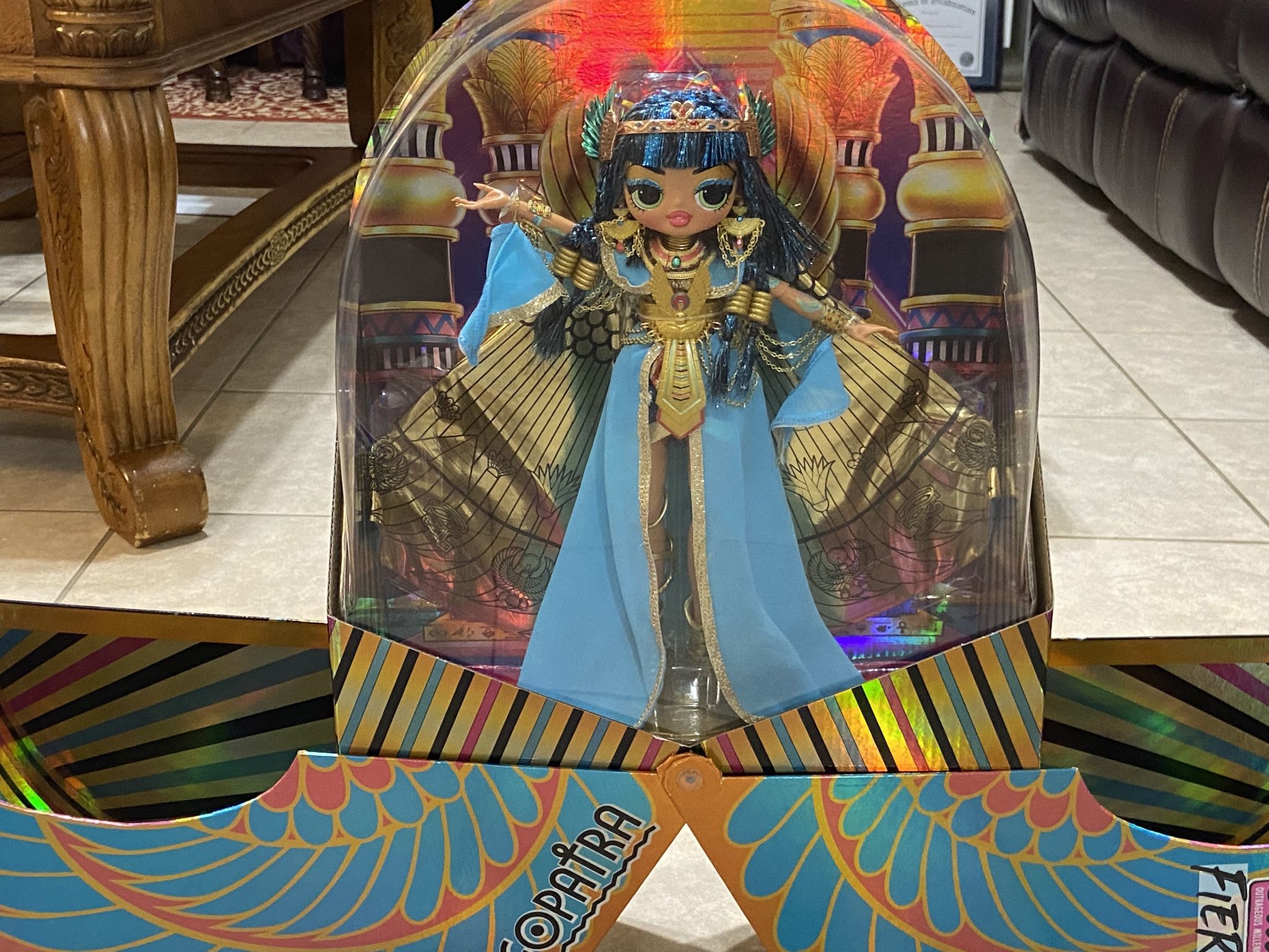LOL Surprise O.M.G. Fierce Limited Collector Edition Cleopatra