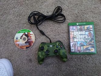 Army fatigue Xbox One wired controller and two games