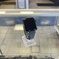 Apple Watch SE 2 44mm LTE