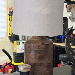 Table lamp
