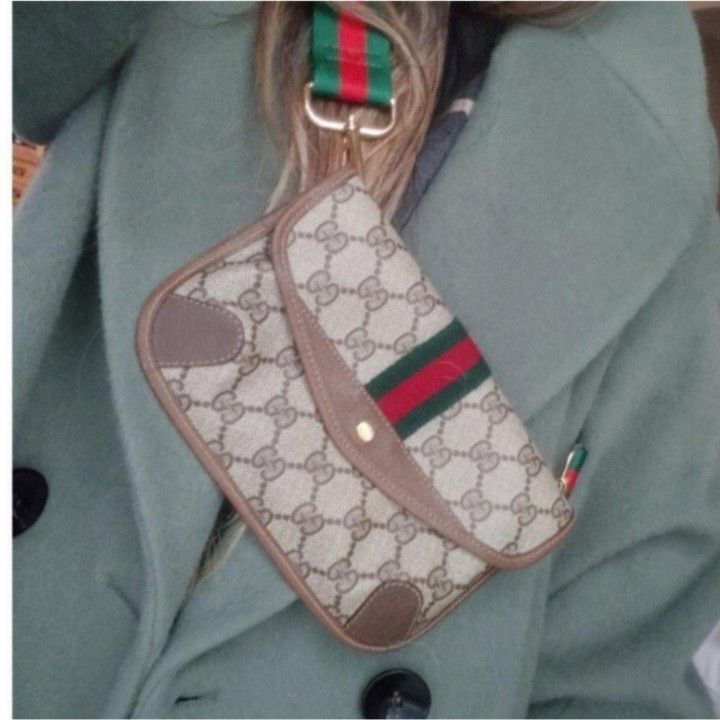 Authentic Vintage Gucci GG Monogram Supreme Sherry Web Ophidia Fanny Neo Waist Belt Clutch Crossbody Bag