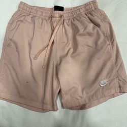 Nike Sportswear - S - Salmon Color