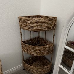 Woven Decor