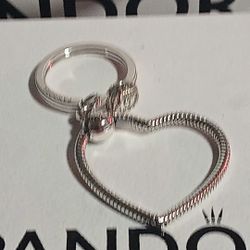 Pandora Moments Authentic Brand New Solid Sterling Silver Snake Pattern Extra Large Heart Keychain Bag Tag Charm Holder 
