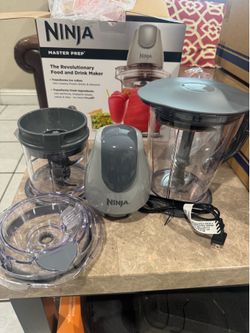 Brand new Ninja Master Prep Food and Beverage Blender, Gray