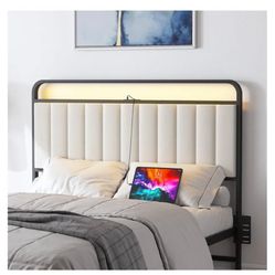Decoholic Full Size Headboard with box spring , and metal frame only