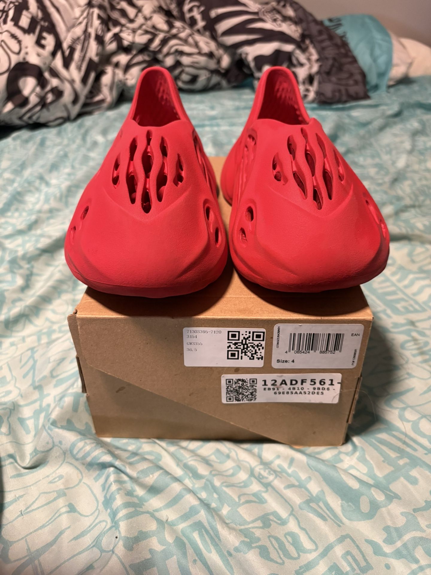 Vermillion Foam Rnnrs
