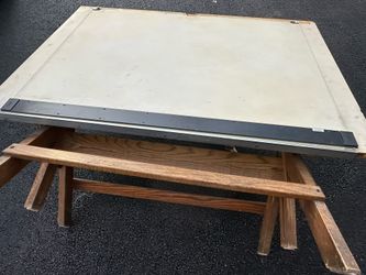 Adjustable Drafting Table/Work Bench 