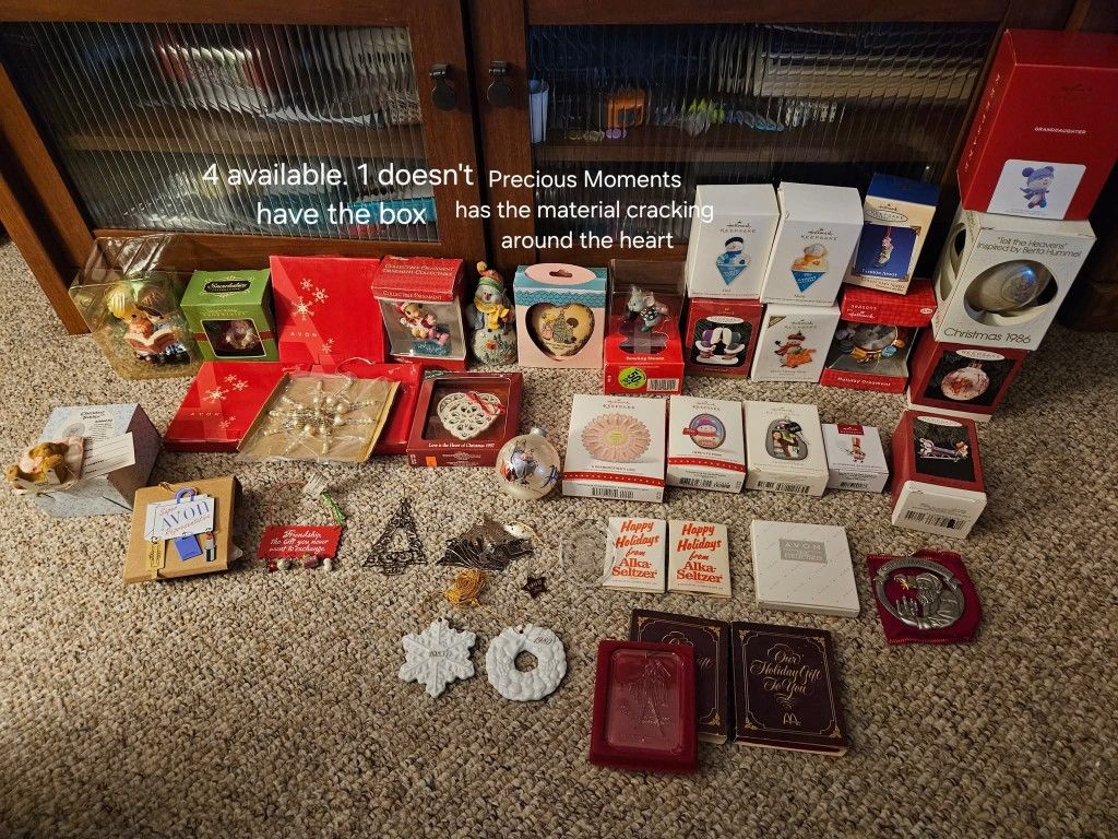 Christmas Ornaments/Decor $5 Each Or 4 For $15