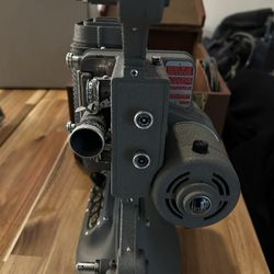 Vintage DeJur Amsco Film Projector (8mm) – Retro / Antique
