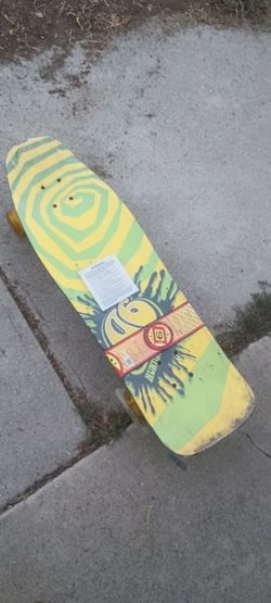Skateboard