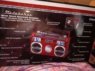 Studebaker Retro 80s Street Boombox with Bluetooth & CD (SB2145R) – Red