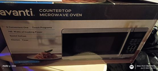 Avanti countertop microwave oven