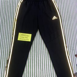 Adidas Soccer Size Large 